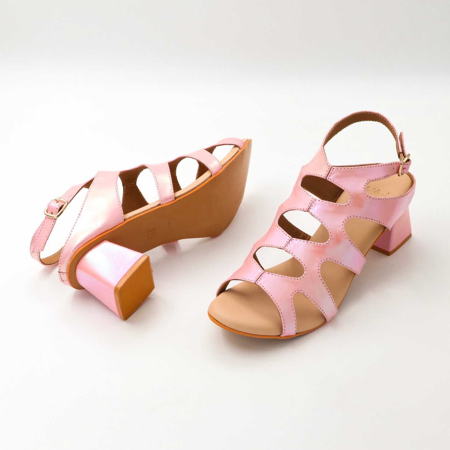 Holographic heels
