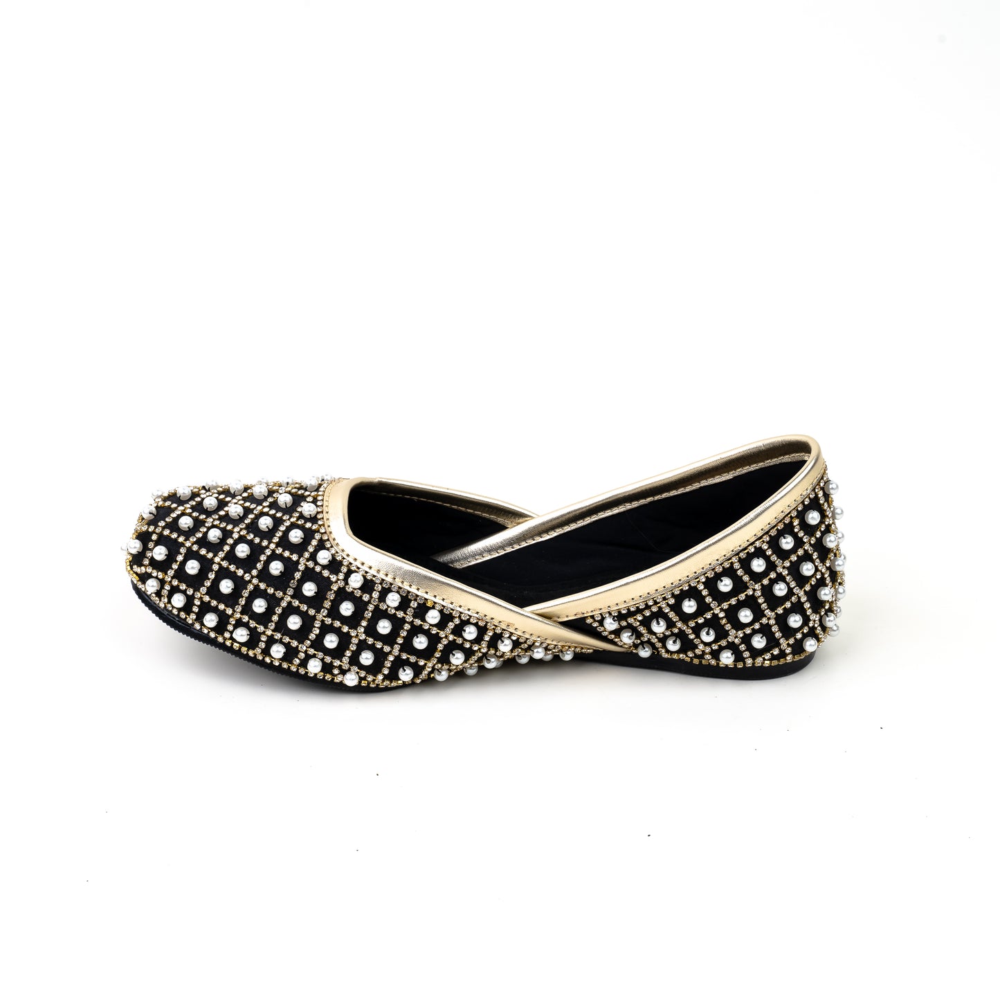 Diamond Studded Mojari