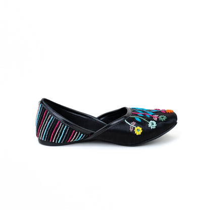 Multi-colored Floral Embrioded Mojari