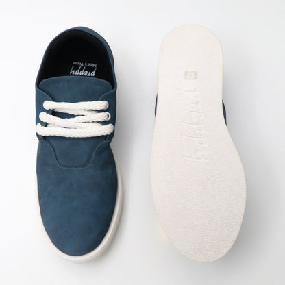 Funky Office Sneaker