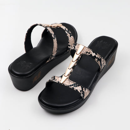 Womens All Season Footwear